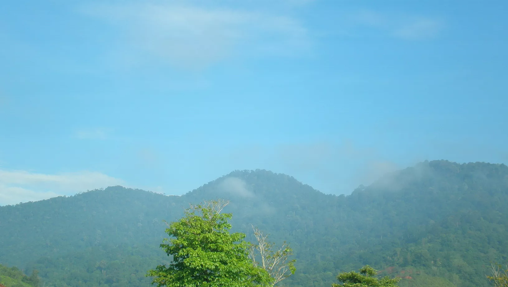 Pretty Hills and Very Blue Skies in Ipoh, Malaysia