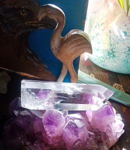 amethyst bed with clear quartz, amyra mah